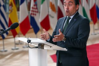 Le ministre des affaires étrangères espagnol José Manuel Albares Bueno a plaidé mardi à Bruxelles pour une reconnaissance du catalan, basque et galicien comme langues officielles de l'UE.